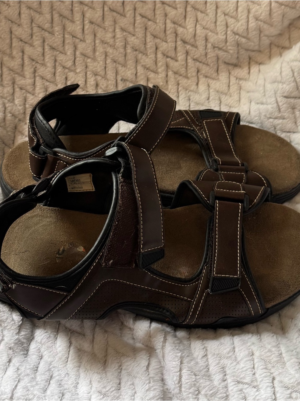 Khombu Brown Men's Adjustable Strap Casual Sandals